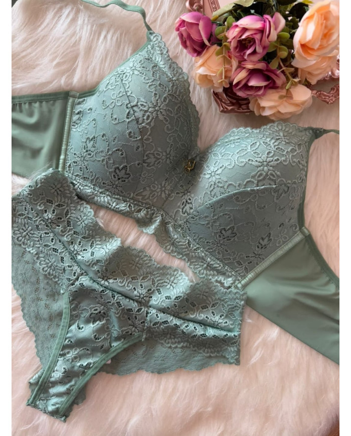 Conjunto Romance Verde Oliva