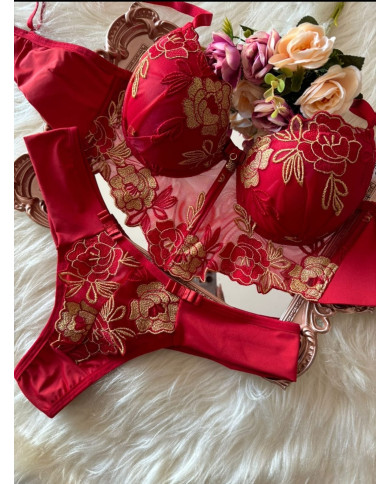 Conjunto Cropped Vermelho C/ Dourado Conjunto Cropped Vermelho C/ Dourado